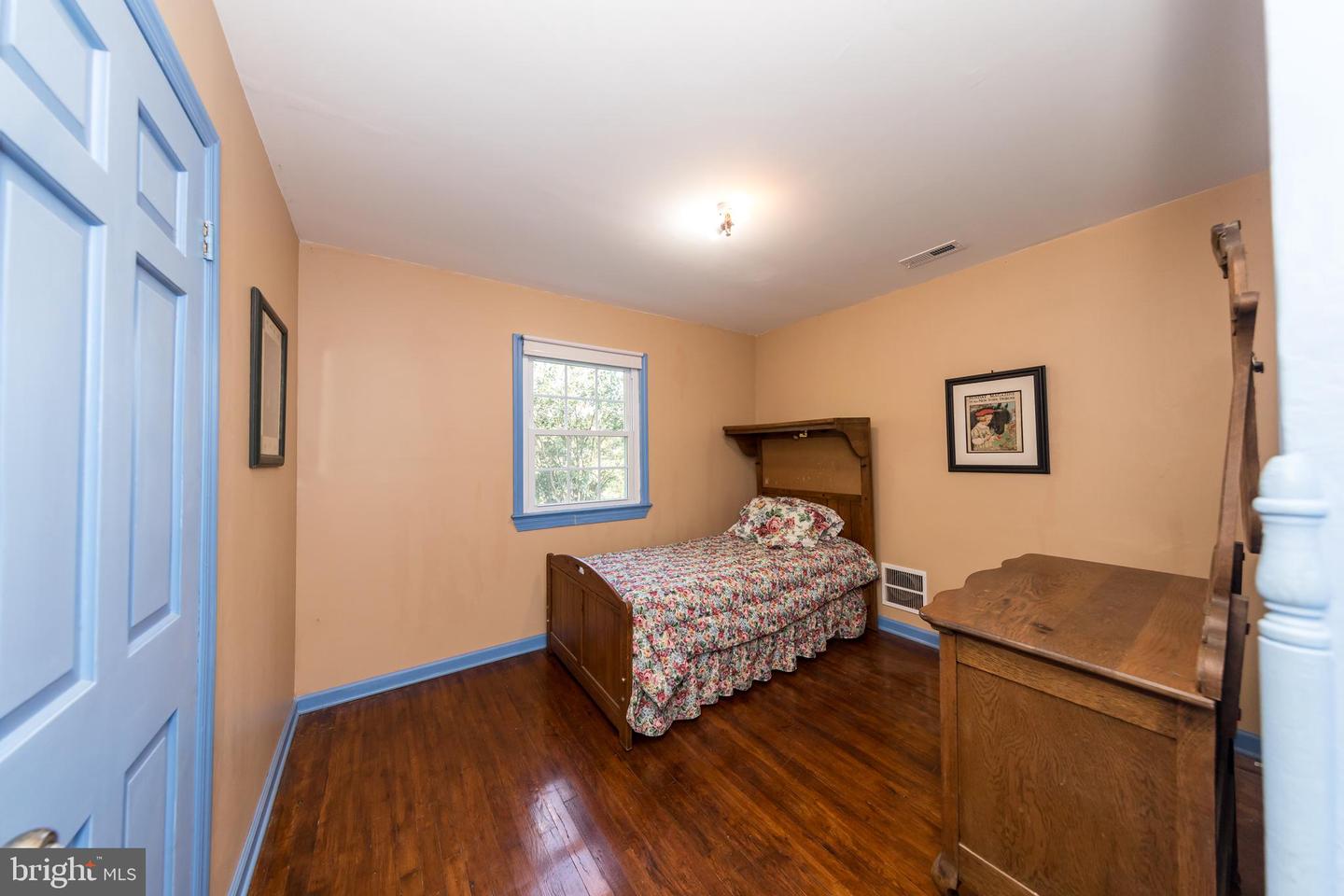 1814 Poole Rd Property Photo 14