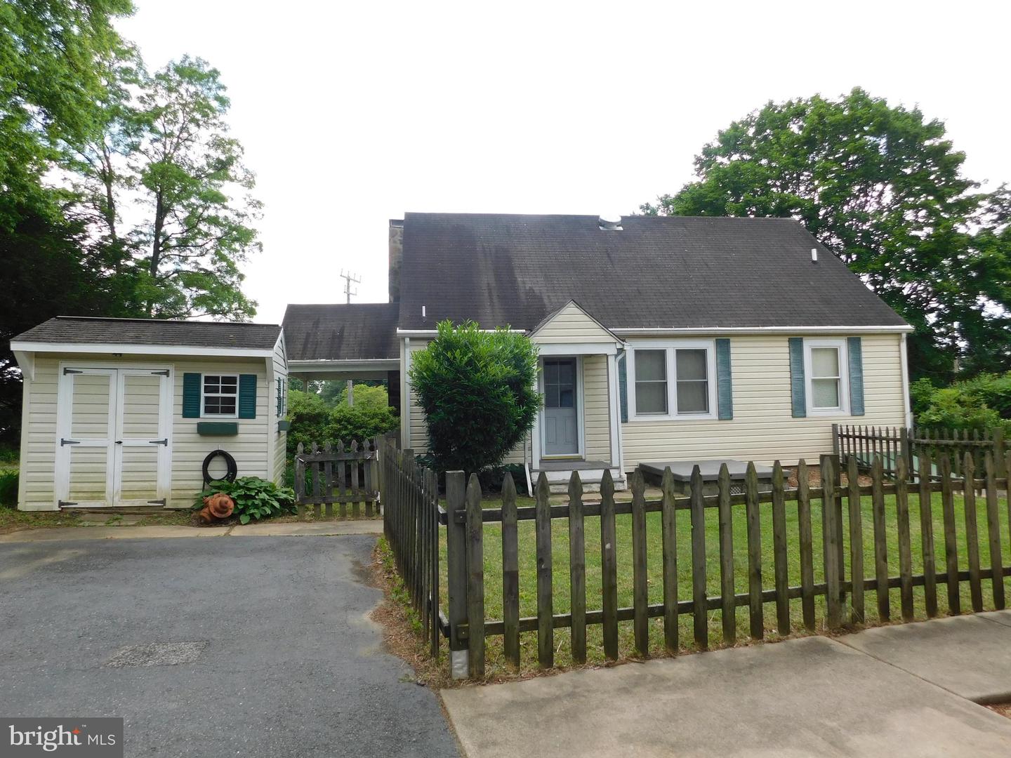 1354 W Jarrettsville Rd Property Photo 4