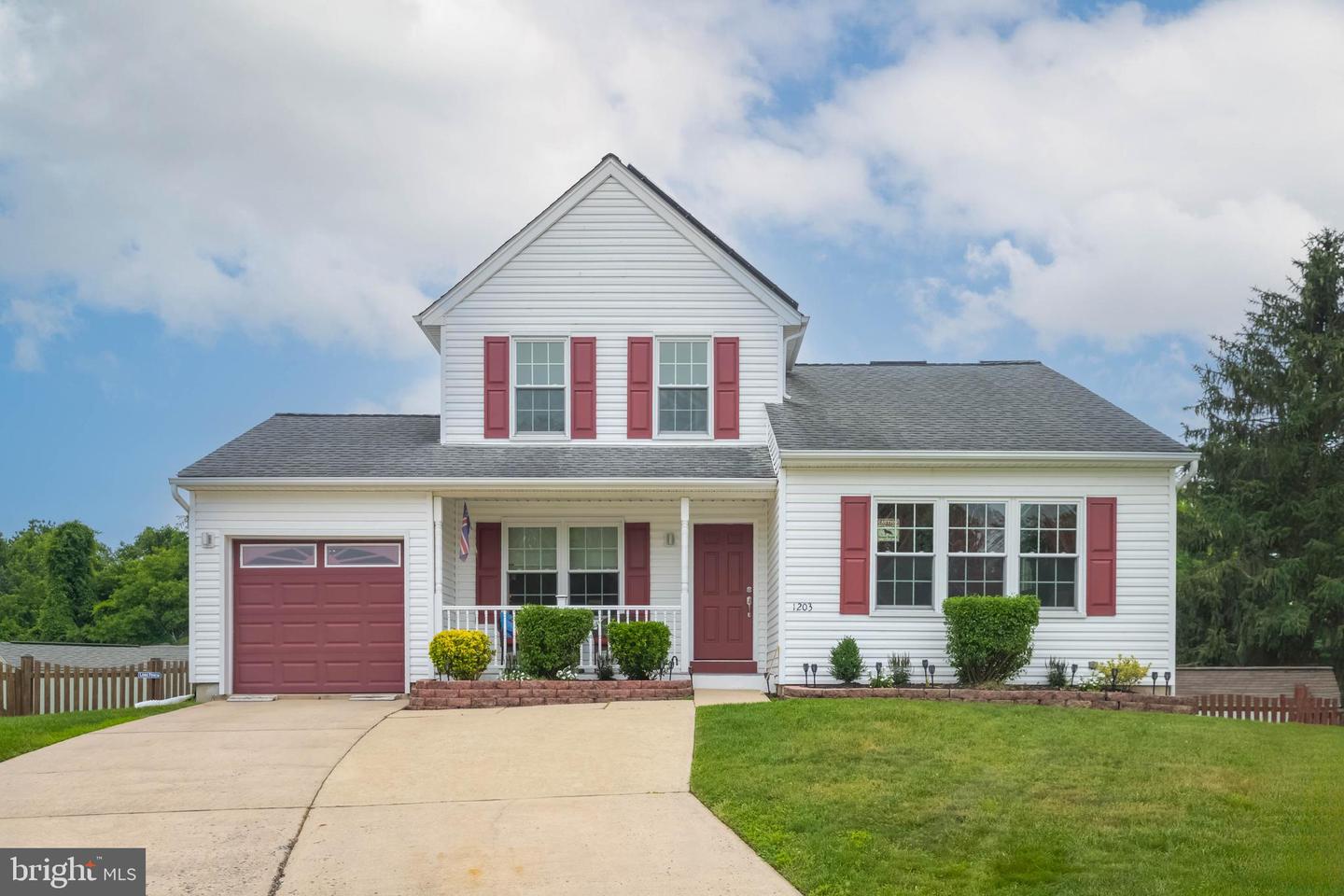 1203 Ashmead Sq Property Photo 1