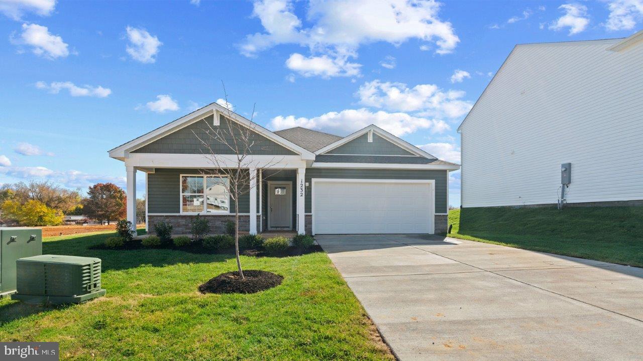 1007 BUNCH BERRY CT Property Photo 1