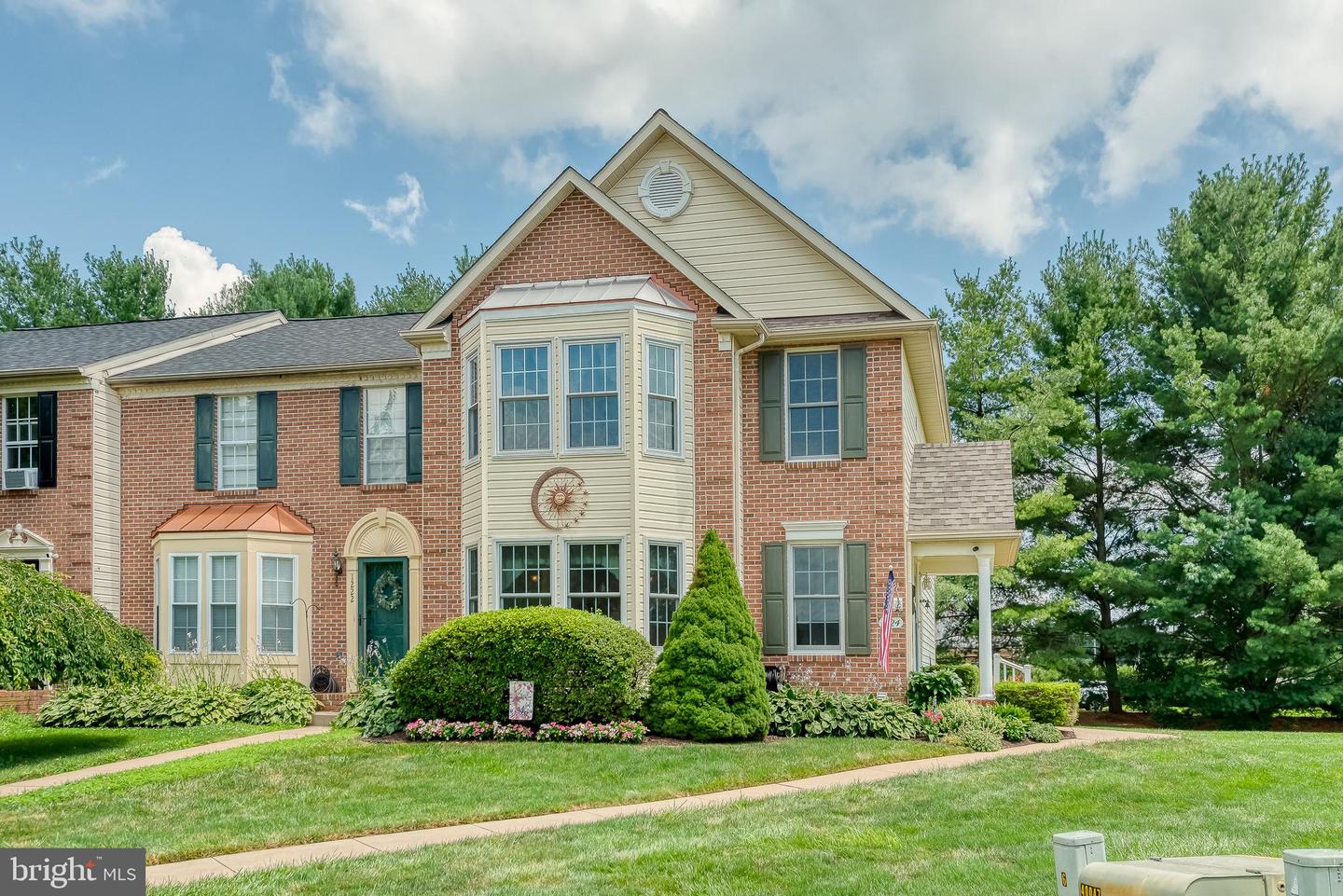 1224 ATHENS CT