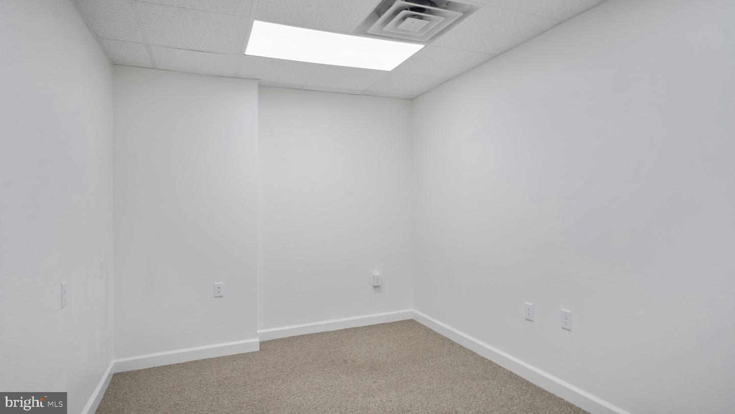224 N Washington St Property Photo 32