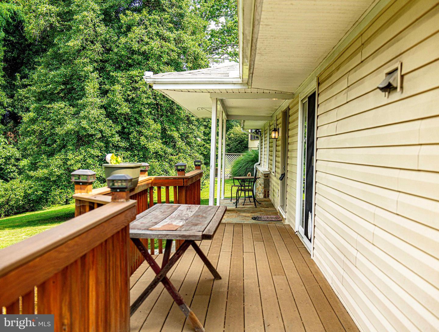 1206 E Macphail Rd Property Photo 4