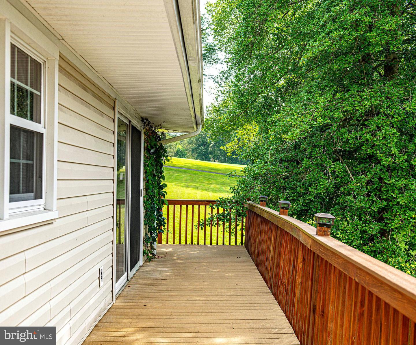 1206 E Macphail Rd Property Photo 5