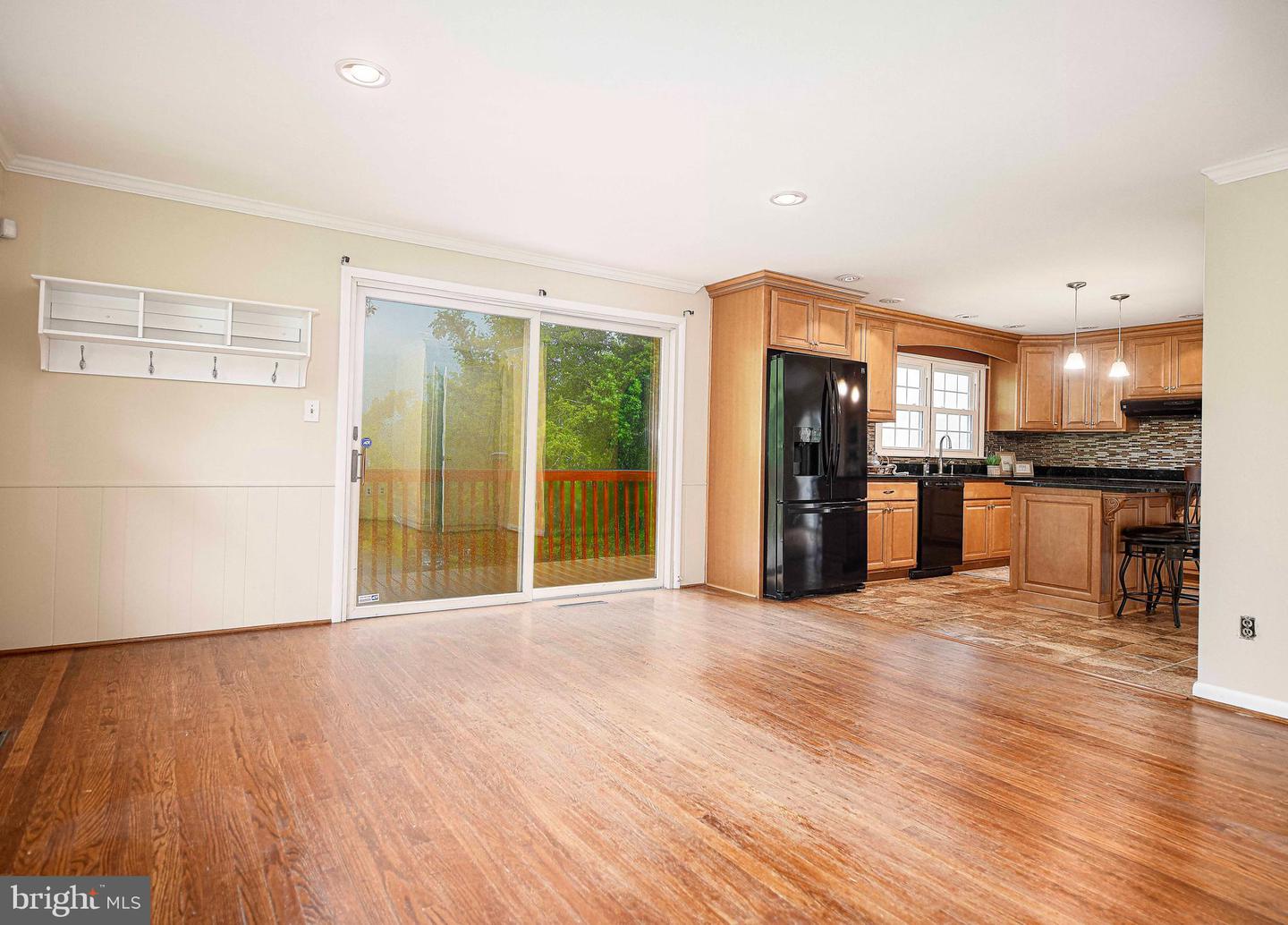 1206 E Macphail Rd Property Photo 11