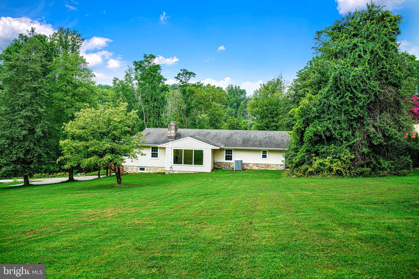 1206 E Macphail Rd Property Photo 32