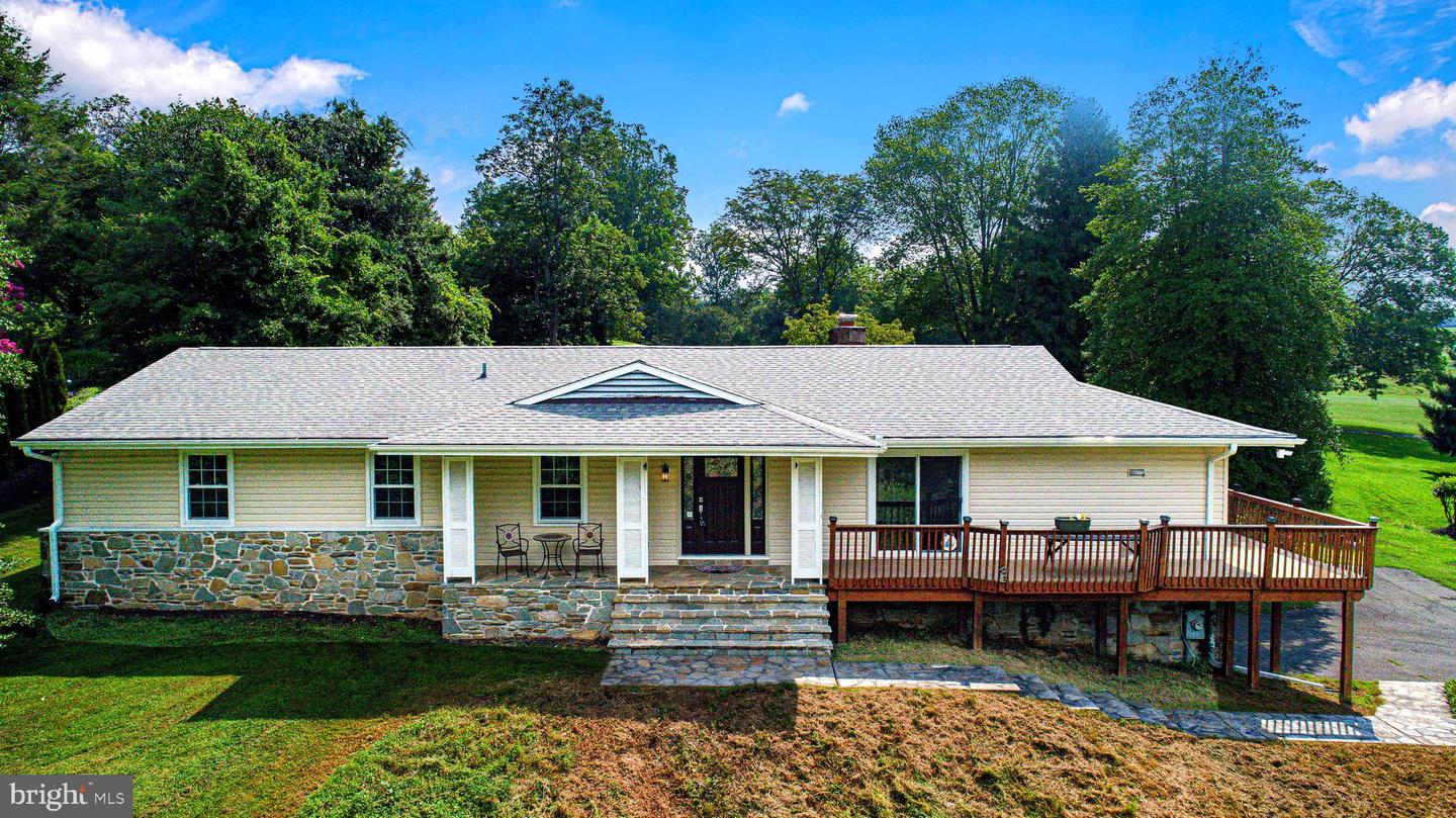 1206 E Macphail Rd Property Photo 37