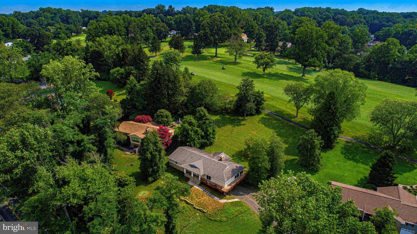 1206 E Macphail Rd Property Photo 49