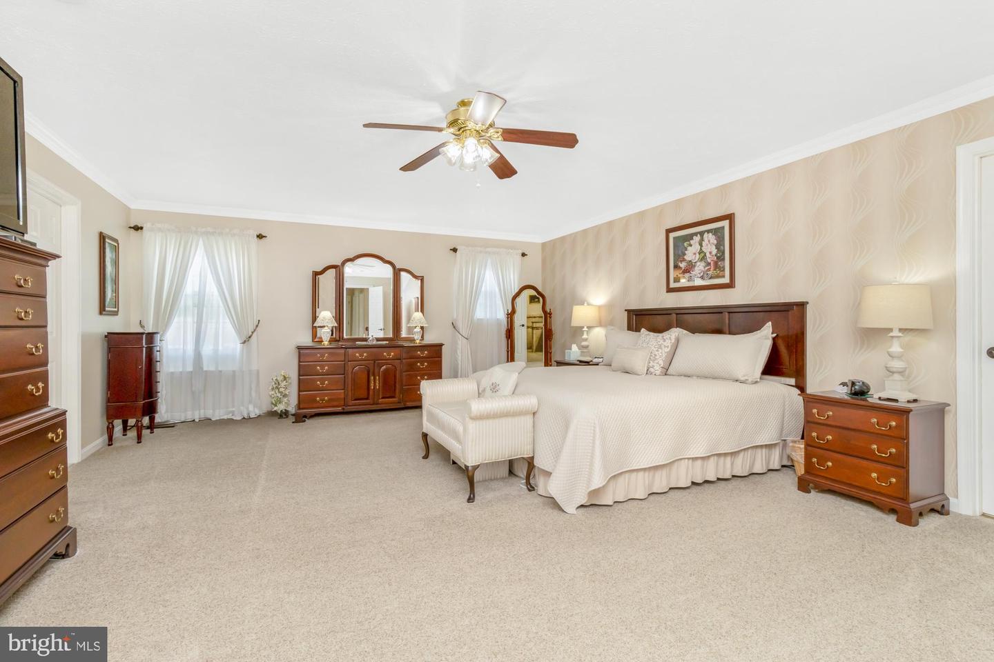 801 Oaklawn Dr Property Photo 35