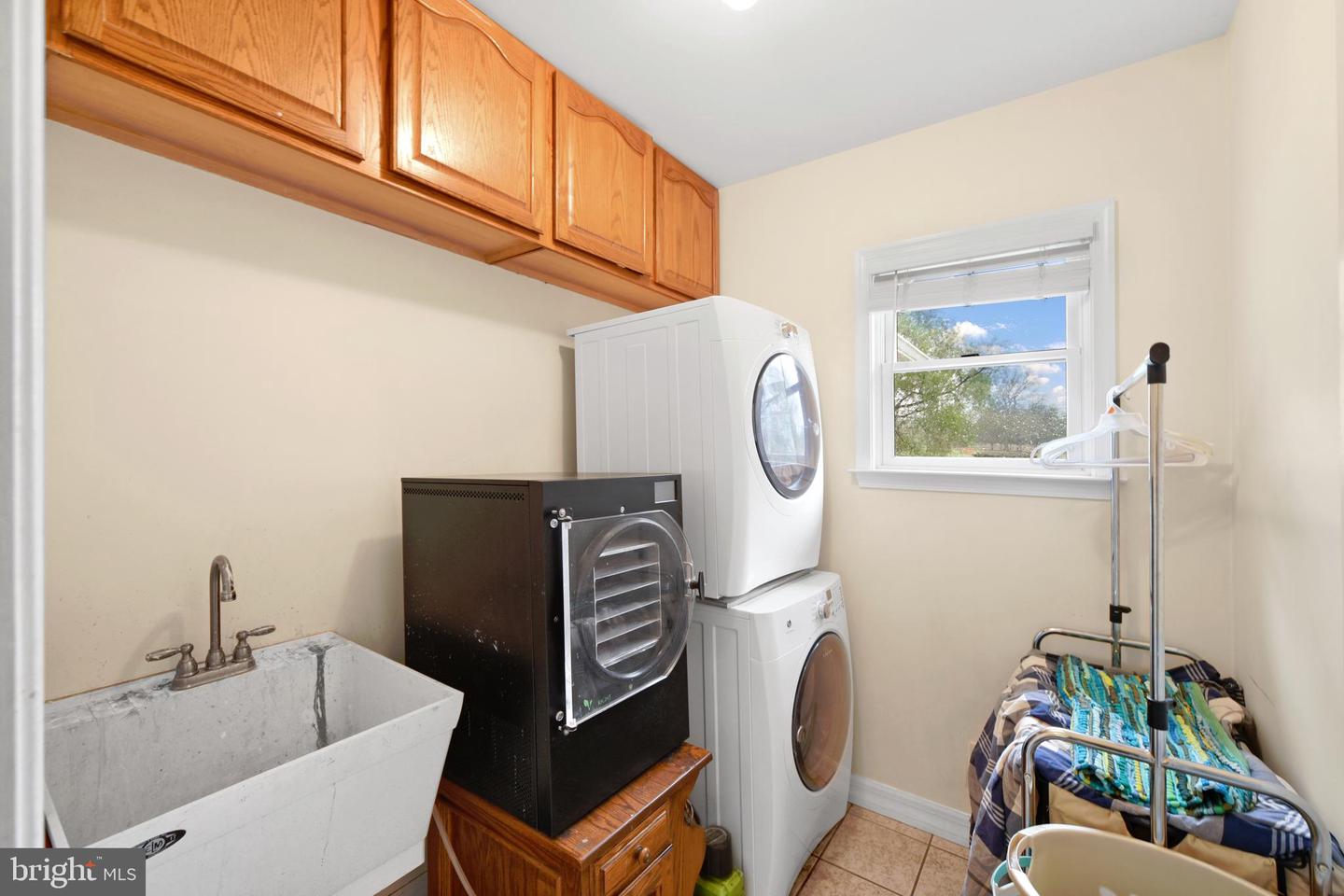 760 Gilbert Rd Property Photo 29