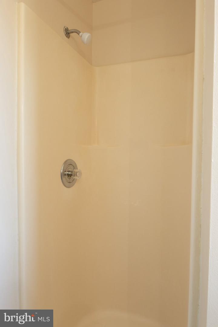 610 Country Club Rd Property Photo 35