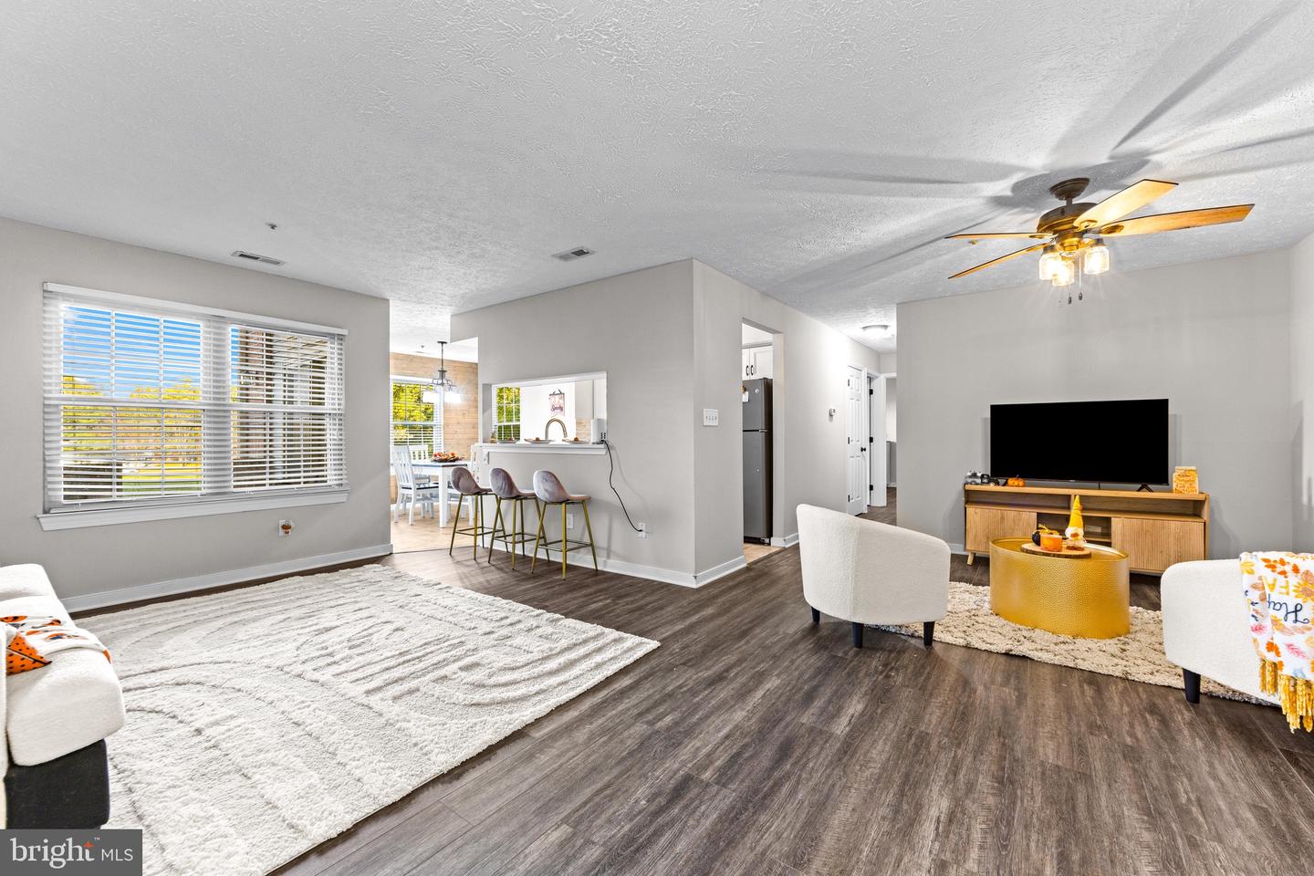 1713 Landmark Dr #1l Property Photo 1