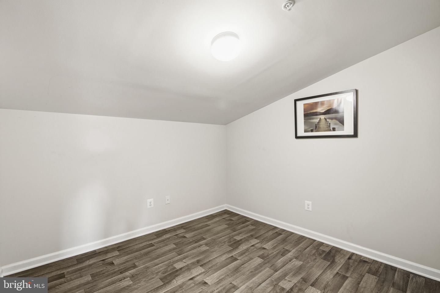 305 Tufton Cir Property Photo 15