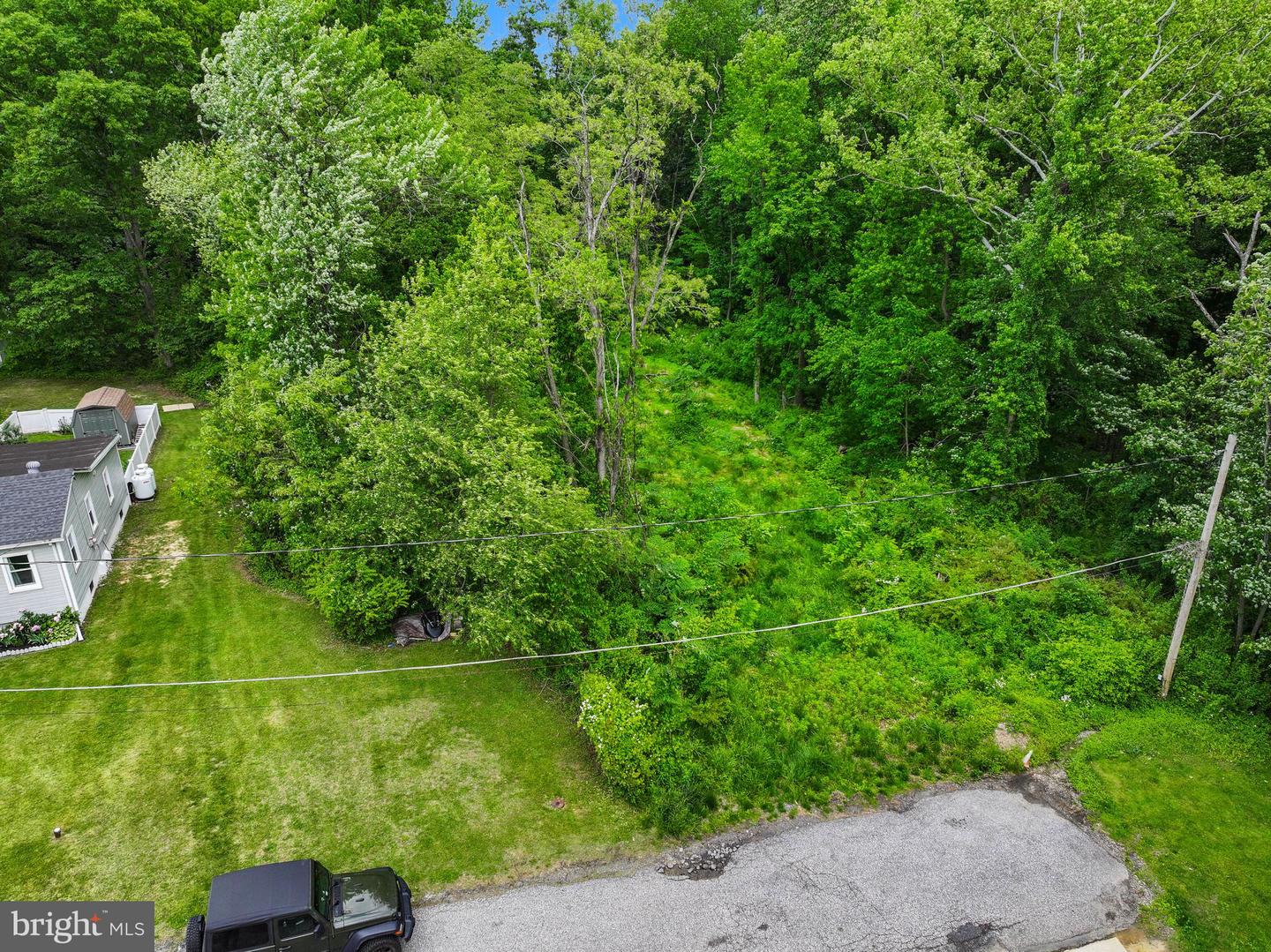 Evan Ave Property Photo 25
