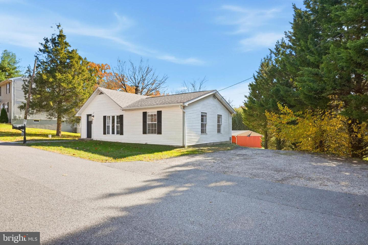 2405 Jerusalem Rd Property Photo 3