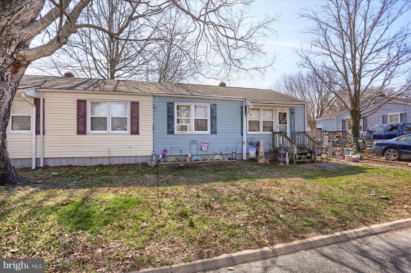 40 Aberdeen Ave Property Photo 2