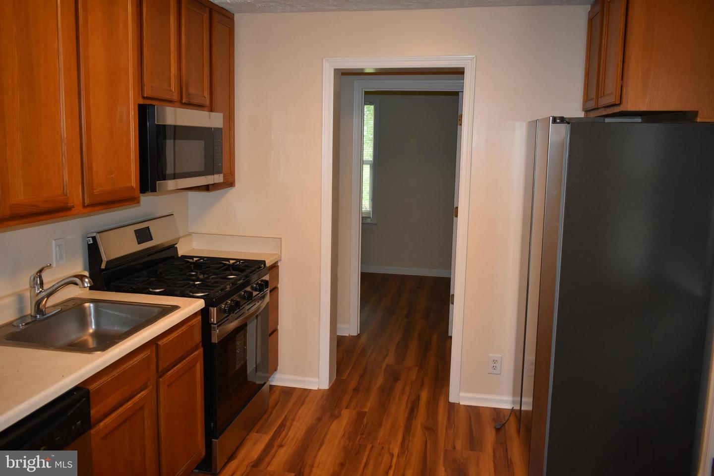 50 Liberty St Property Photo 3