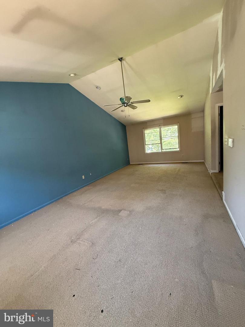 3019 Cascade Dr Property Photo 7