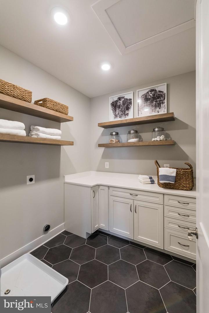 416 Bold Venture Ct Property Photo 26
