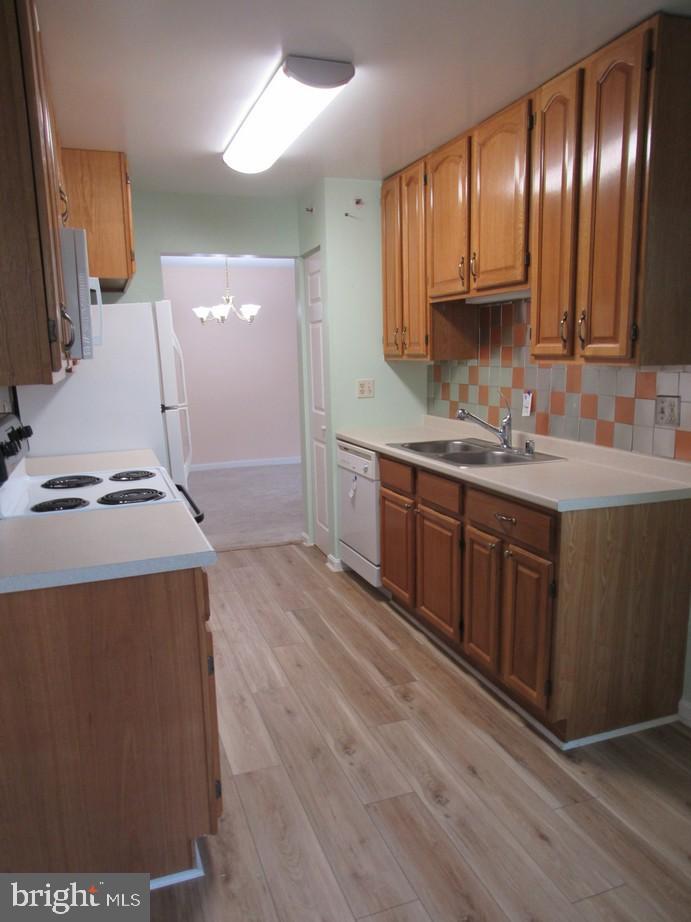3510 Thomas Pointe Ct #2a Property Photo 7