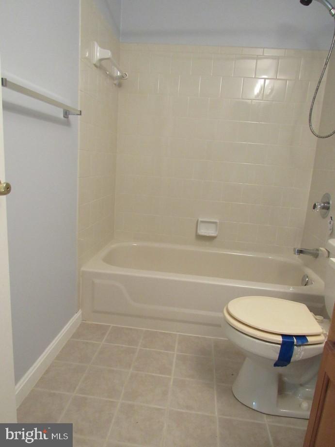 3510 Thomas Pointe Ct #2a Property Photo 12