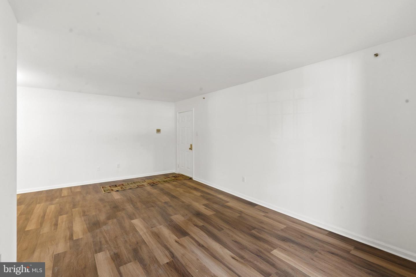 3402 Tulleys Pointe Ct #1a Property Photo 4