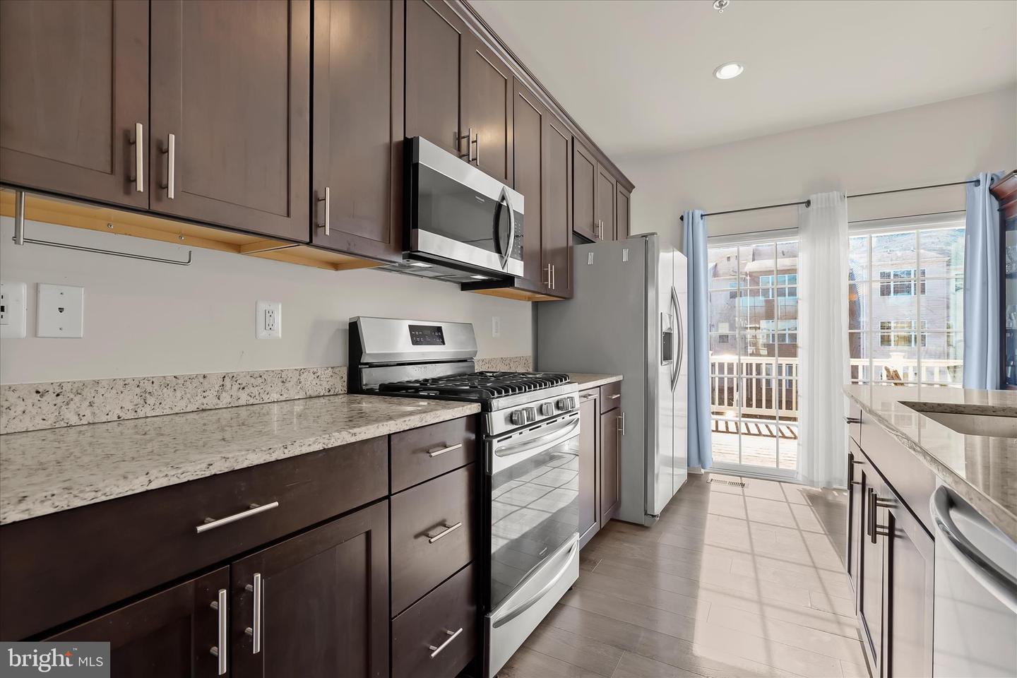 1317 Spindrift Rd Property Photo 8