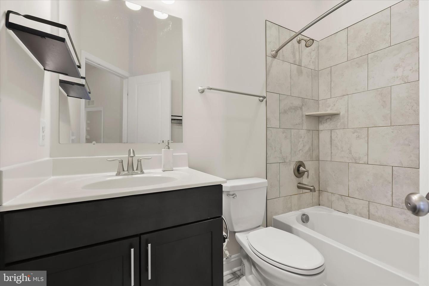 1317 Spindrift Rd Property Photo 29