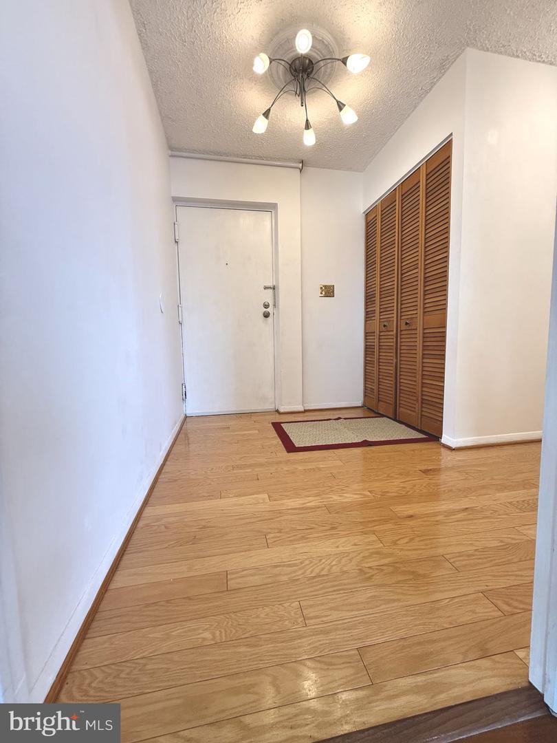 532 Riviera Dr #532-b Property Photo 2