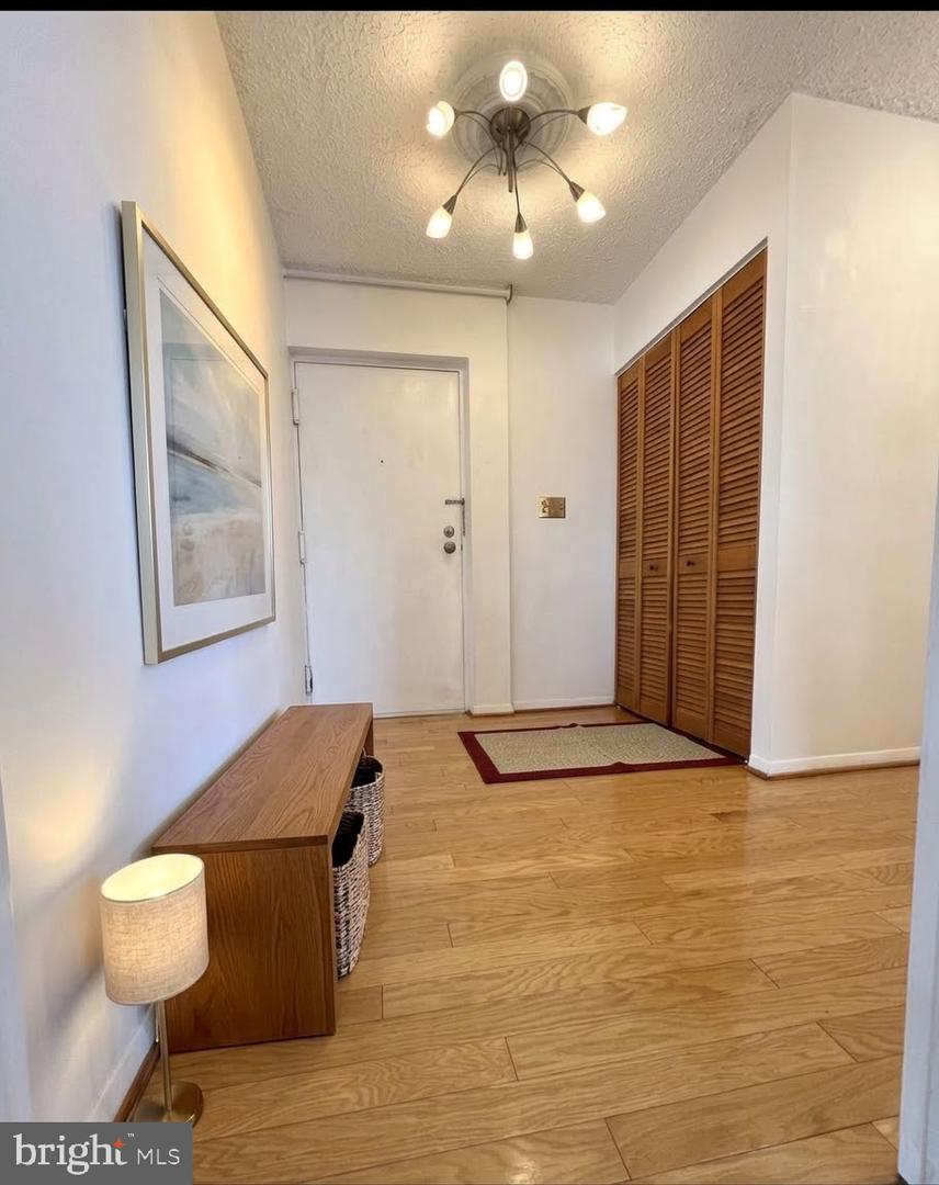 532 Riviera Dr #532-b Property Photo 3