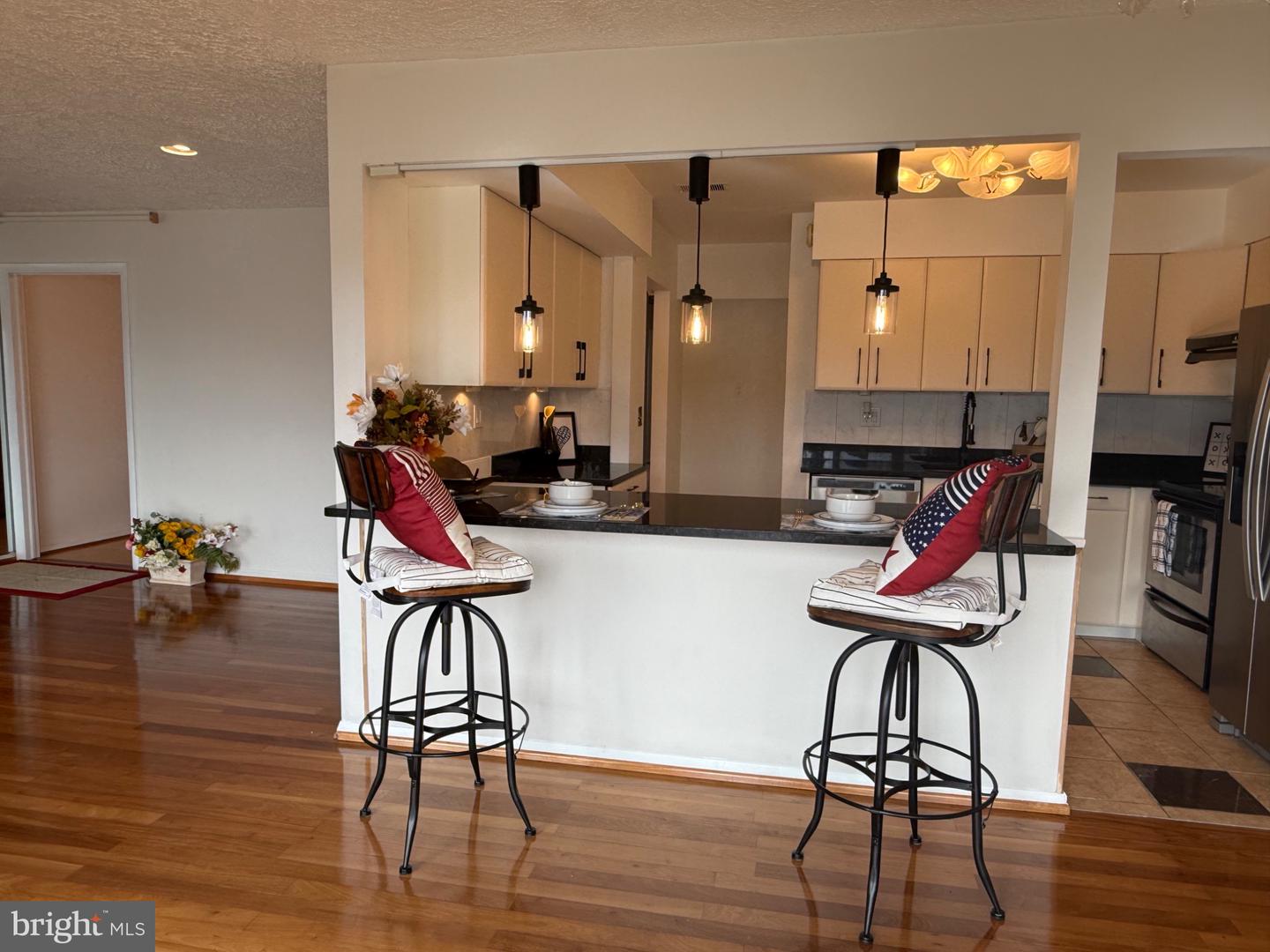 532 Riviera Dr #532-b Property Photo 9