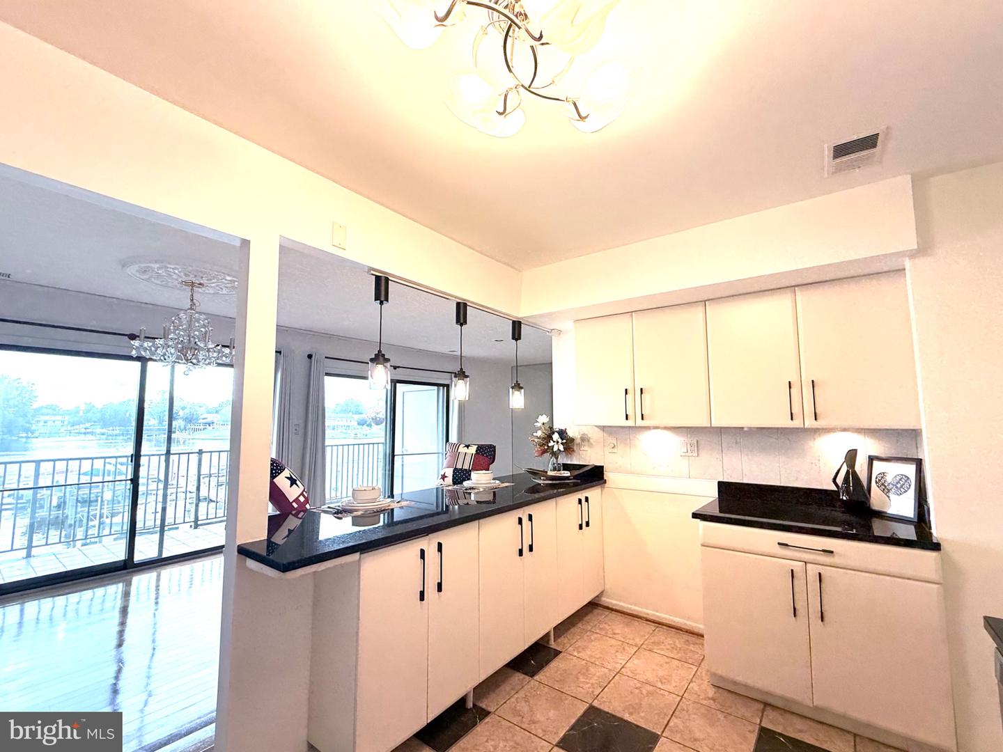 532 Riviera Dr #532-b Property Photo 15