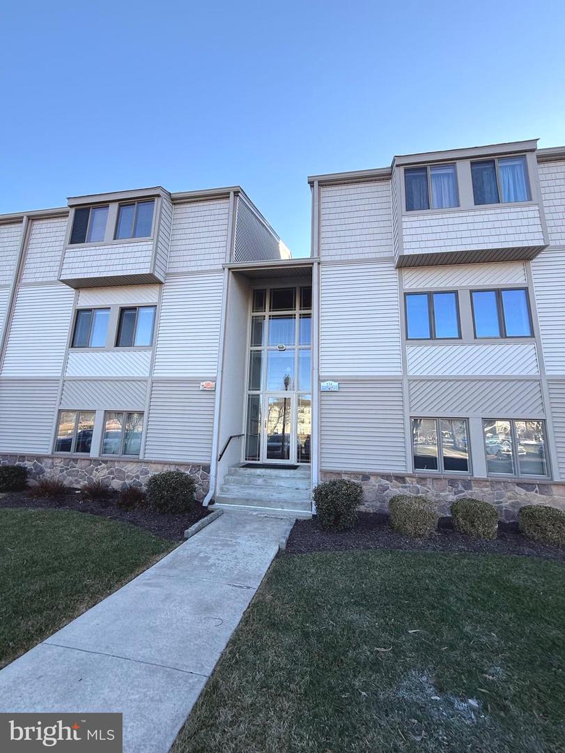 532 Riviera Dr #532-b Property Photo 31