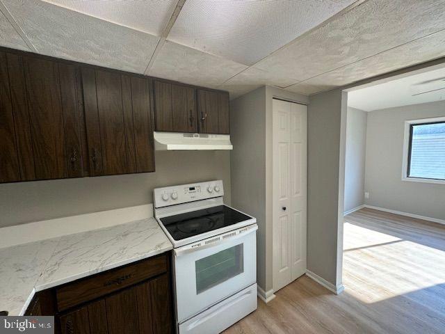 819 Windstream Way #d Property Photo 5