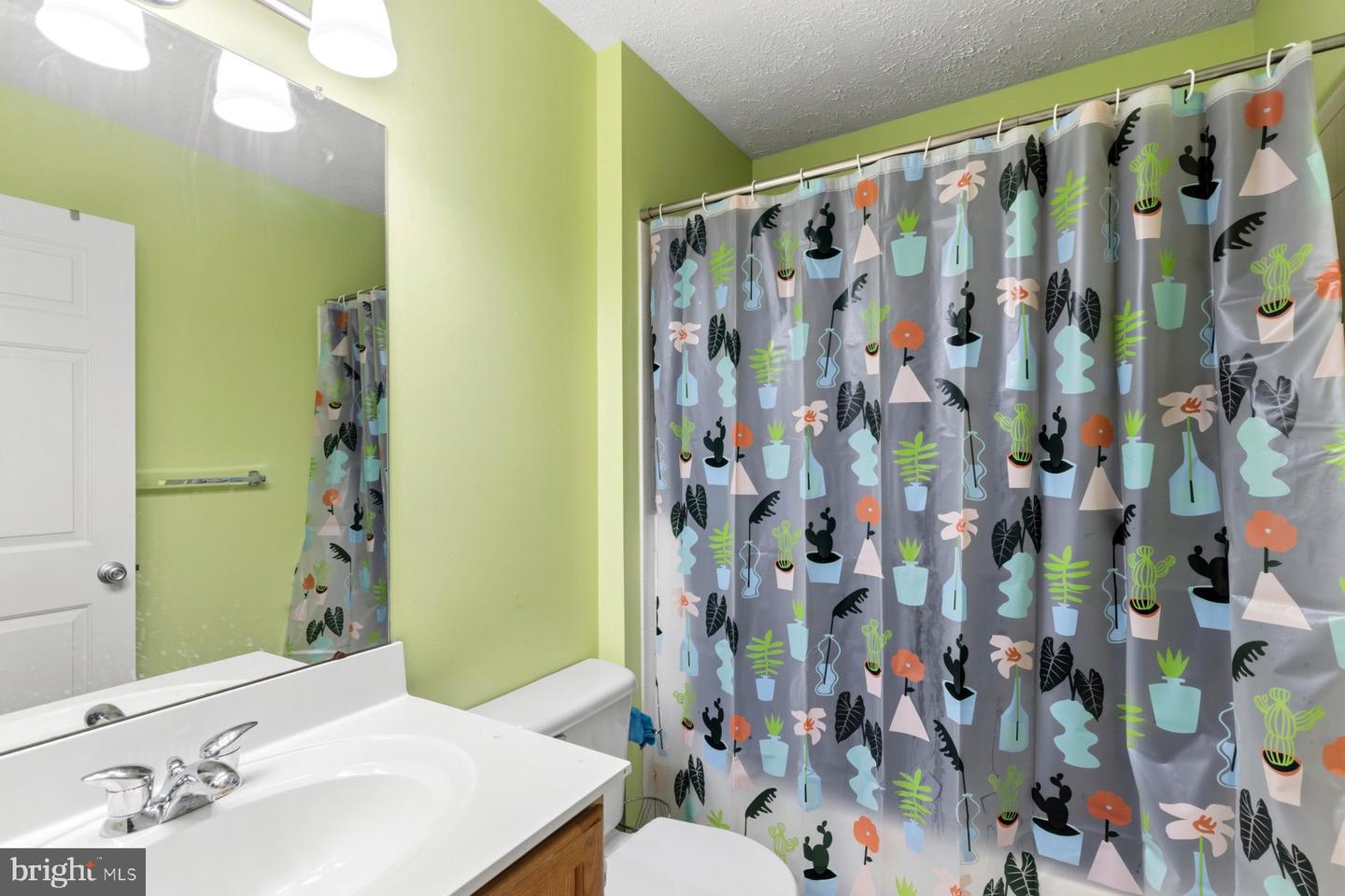 4054 Smiths Landing Ct Property Photo 16