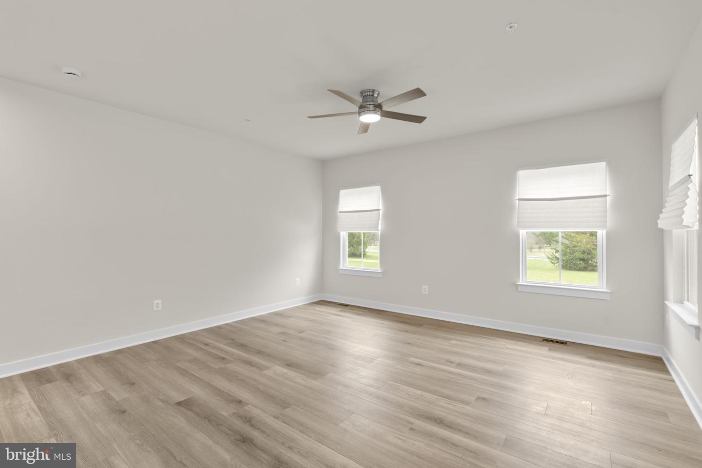 747 Sagebrush Loop Property Photo 4