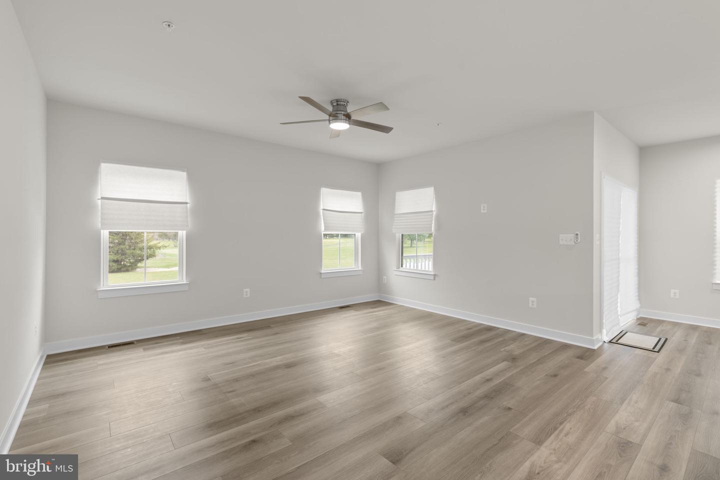 747 Sagebrush Loop Property Photo 6