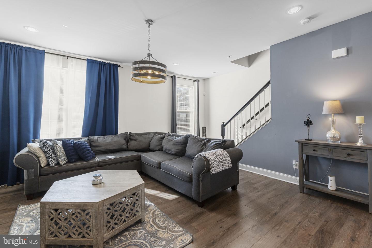623 Heathland Trl Property Photo 3