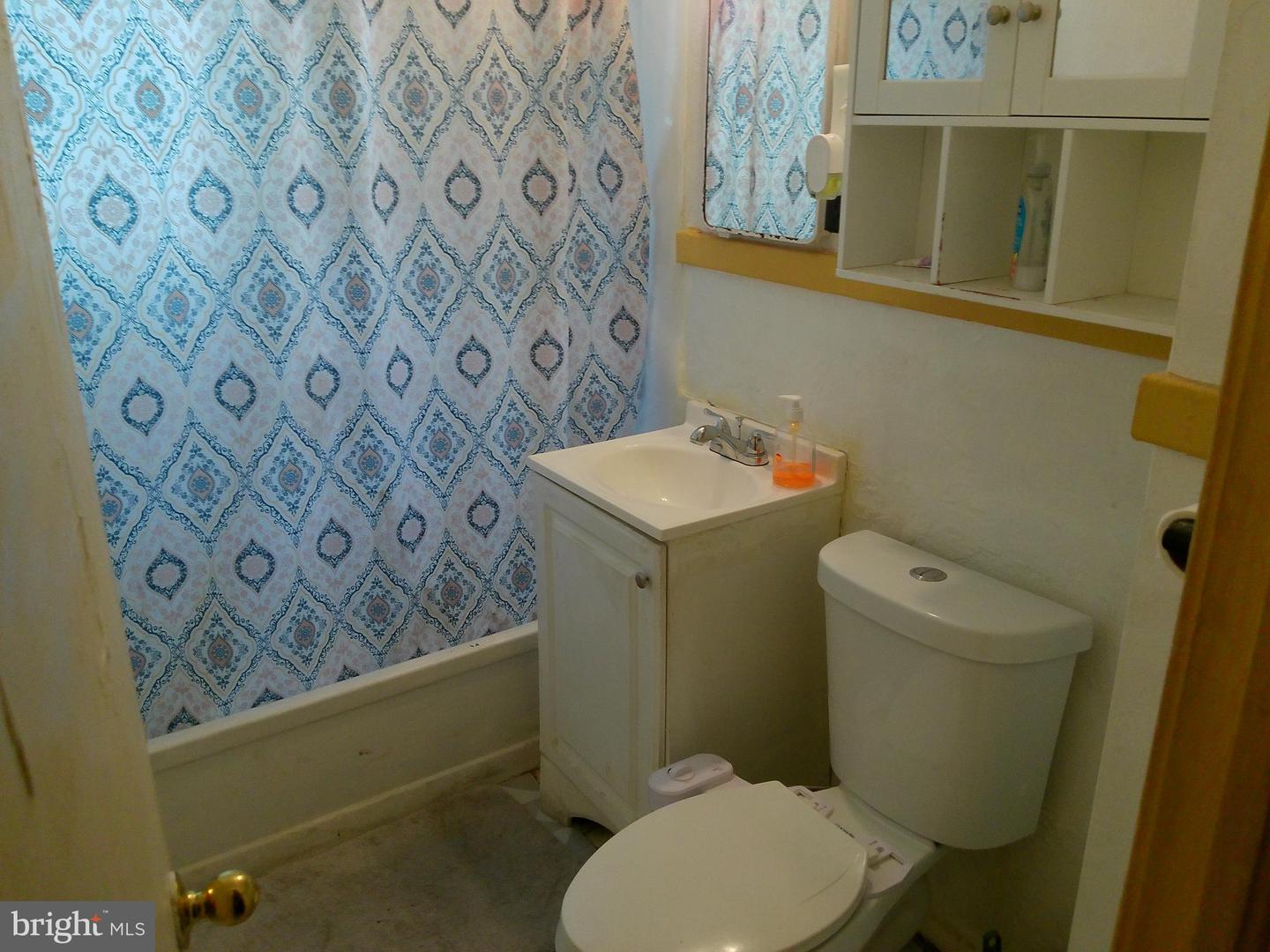 2 Aberdeen Ave Property Photo 19