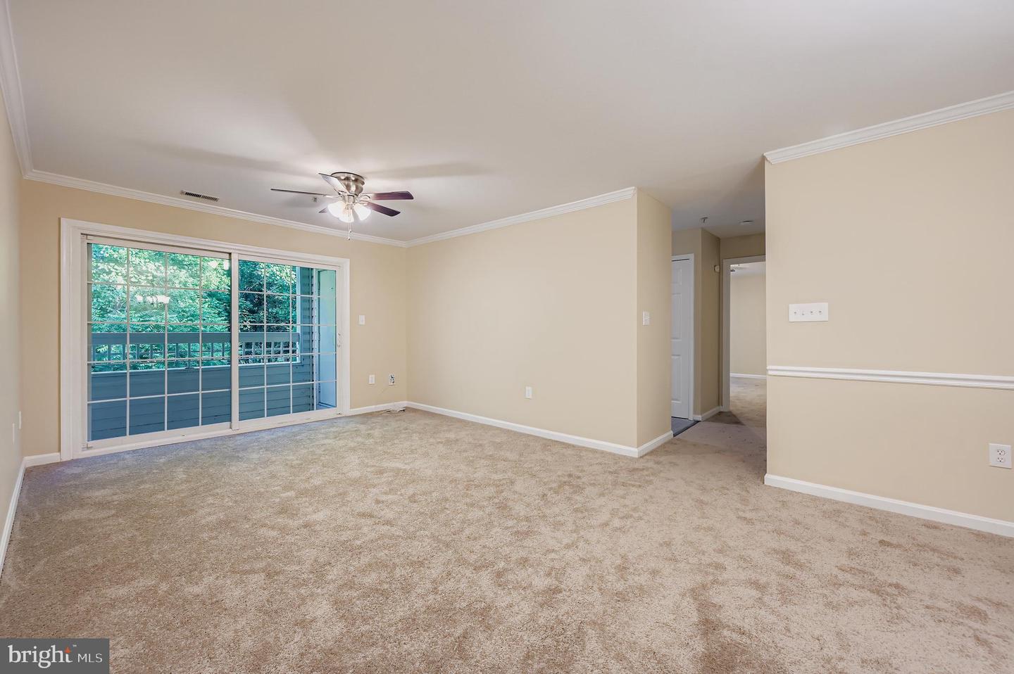 309-g Tall Pines Ct #7 Property Photo 2