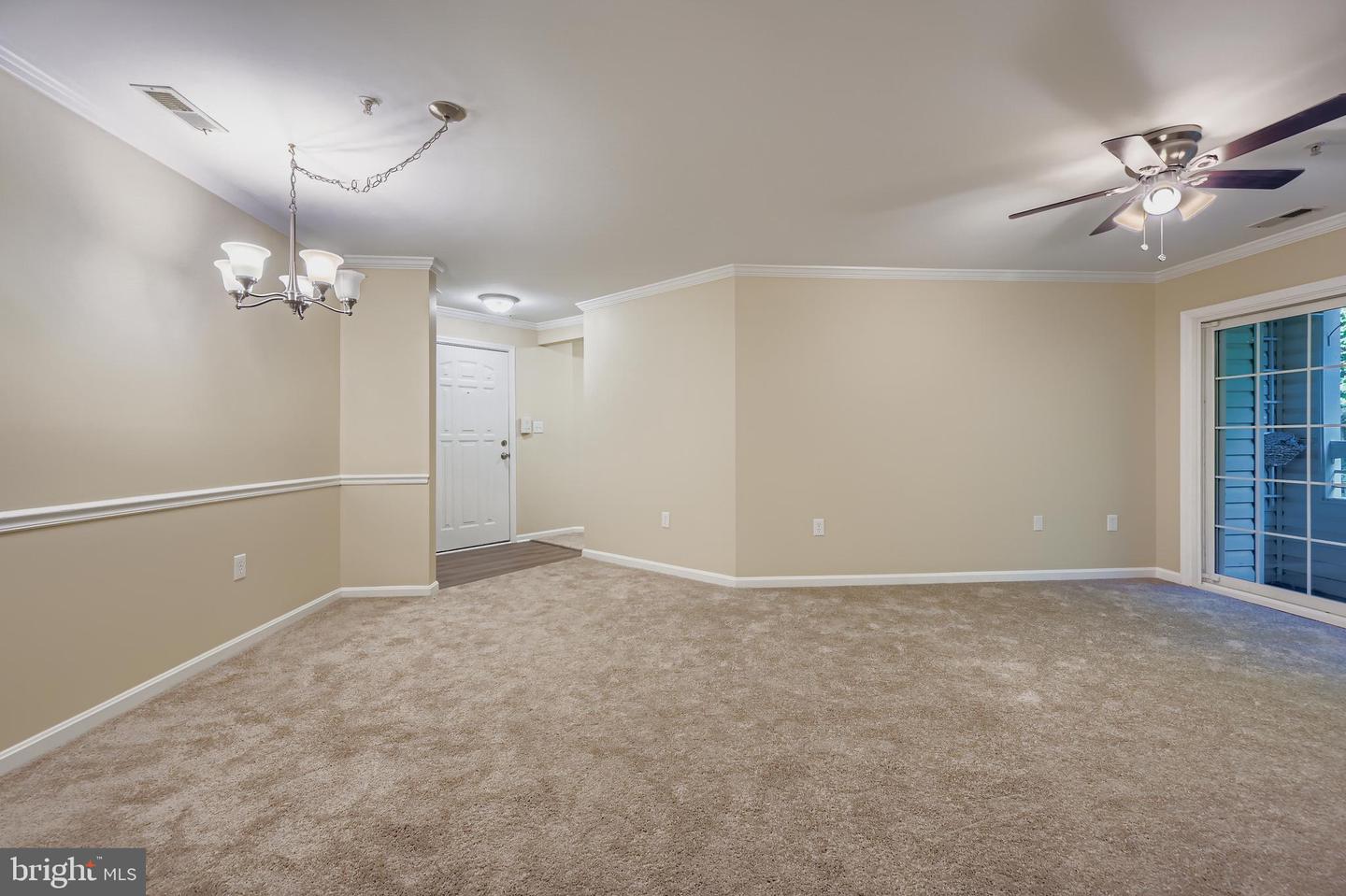309-g Tall Pines Ct #7 Property Photo 4