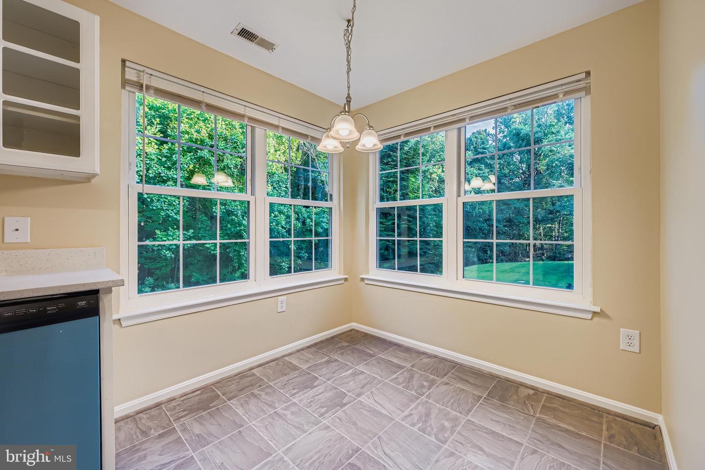 309-g Tall Pines Ct #7 Property Photo 11