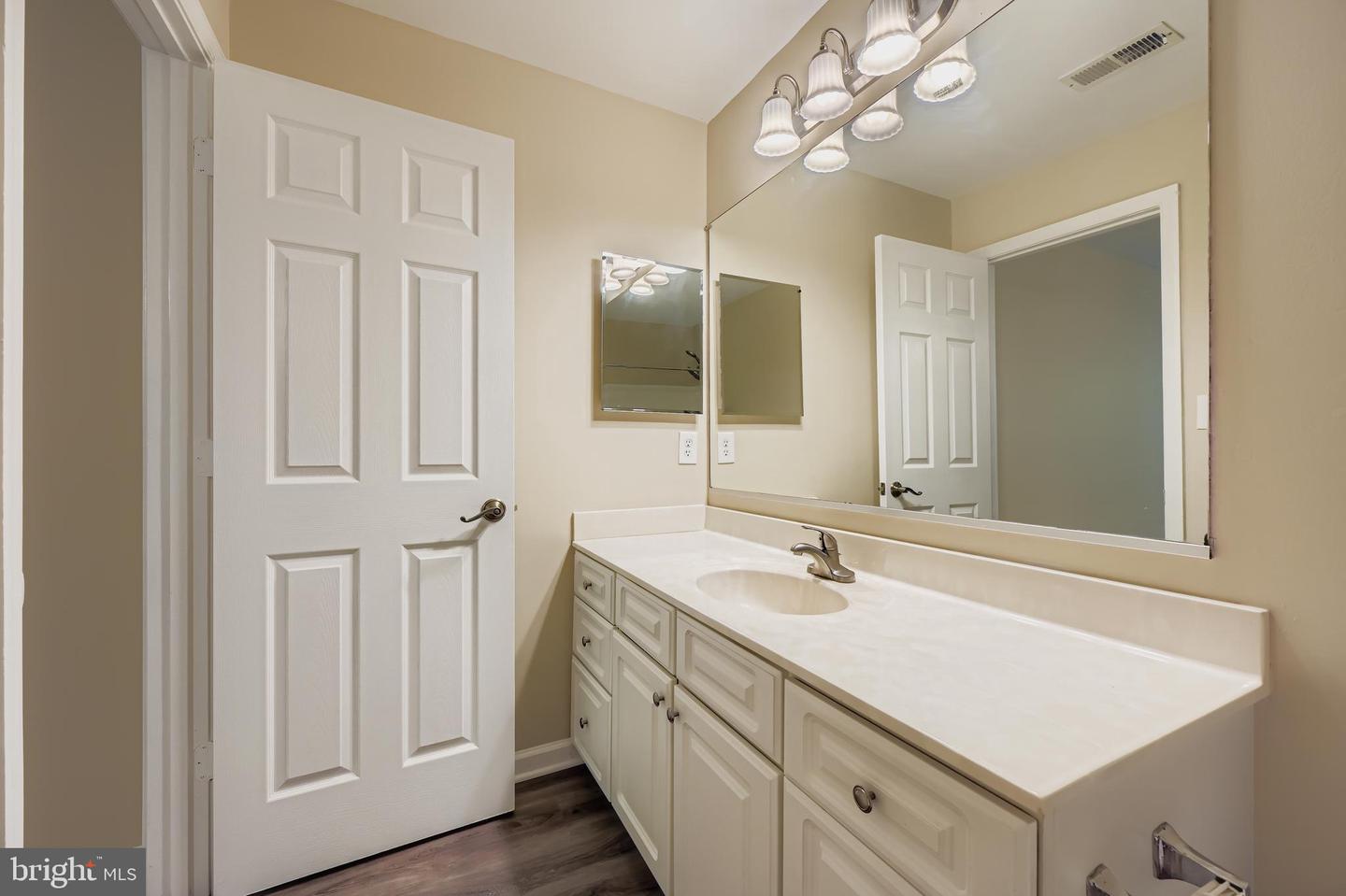 309-g Tall Pines Ct #7 Property Photo 16