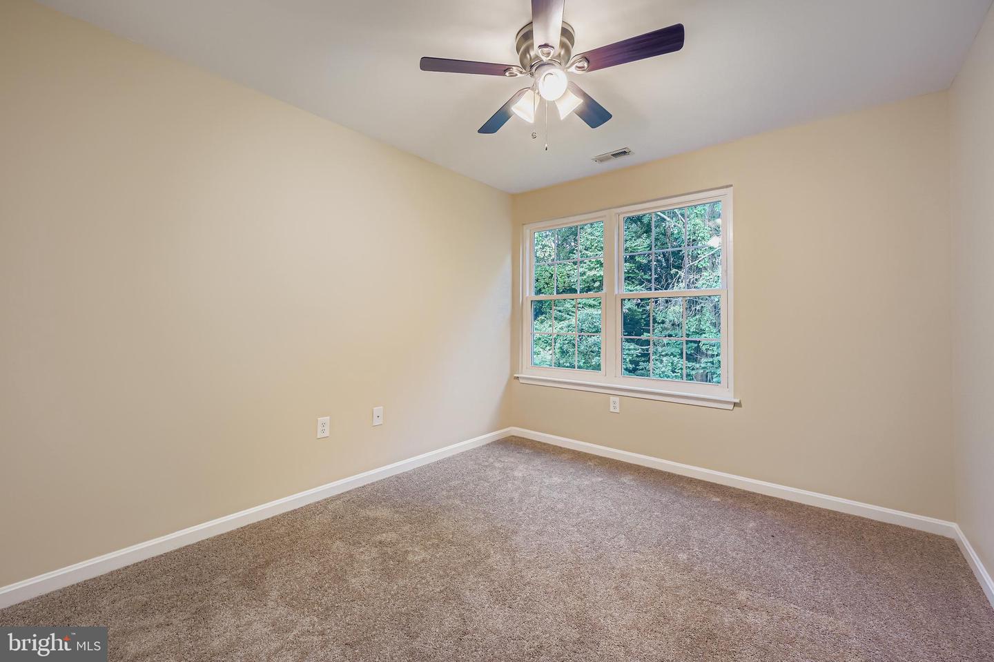 309-g Tall Pines Ct #7 Property Photo 17