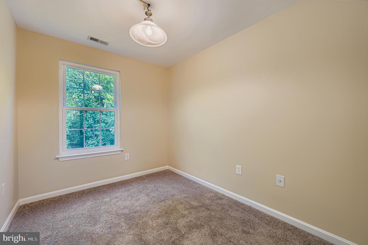 309-g Tall Pines Ct #7 Property Photo 19
