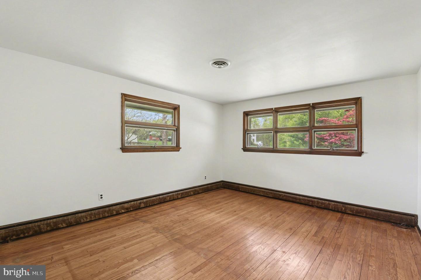 3418 Walnut Rd Property Photo 19