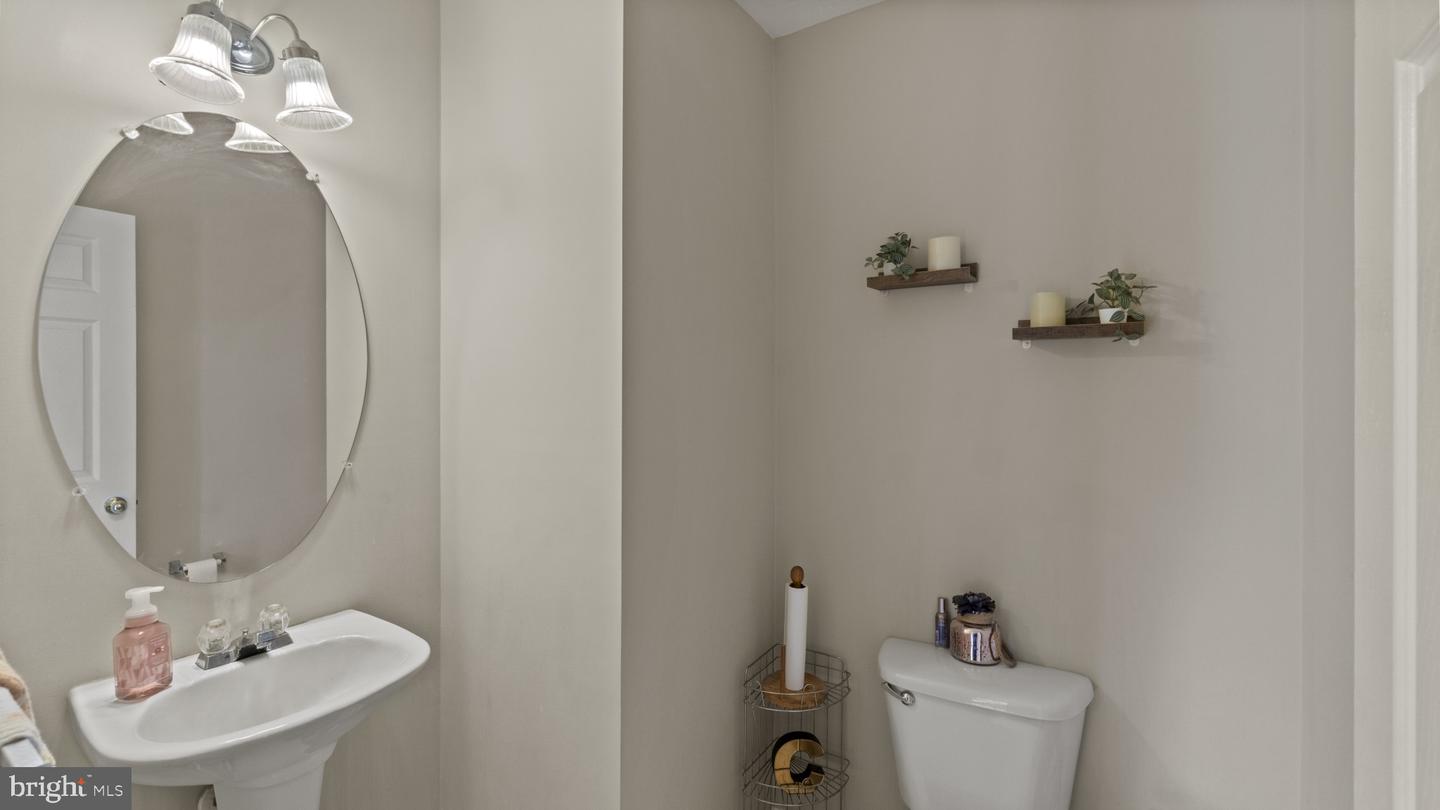 2818 Profitt Path Property Photo 12