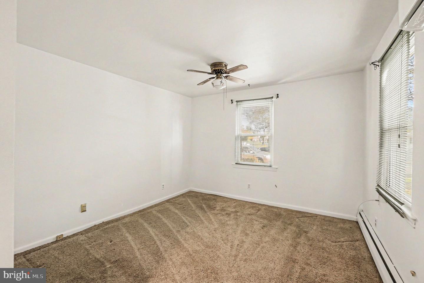 801 Lafayette St Property Photo 14