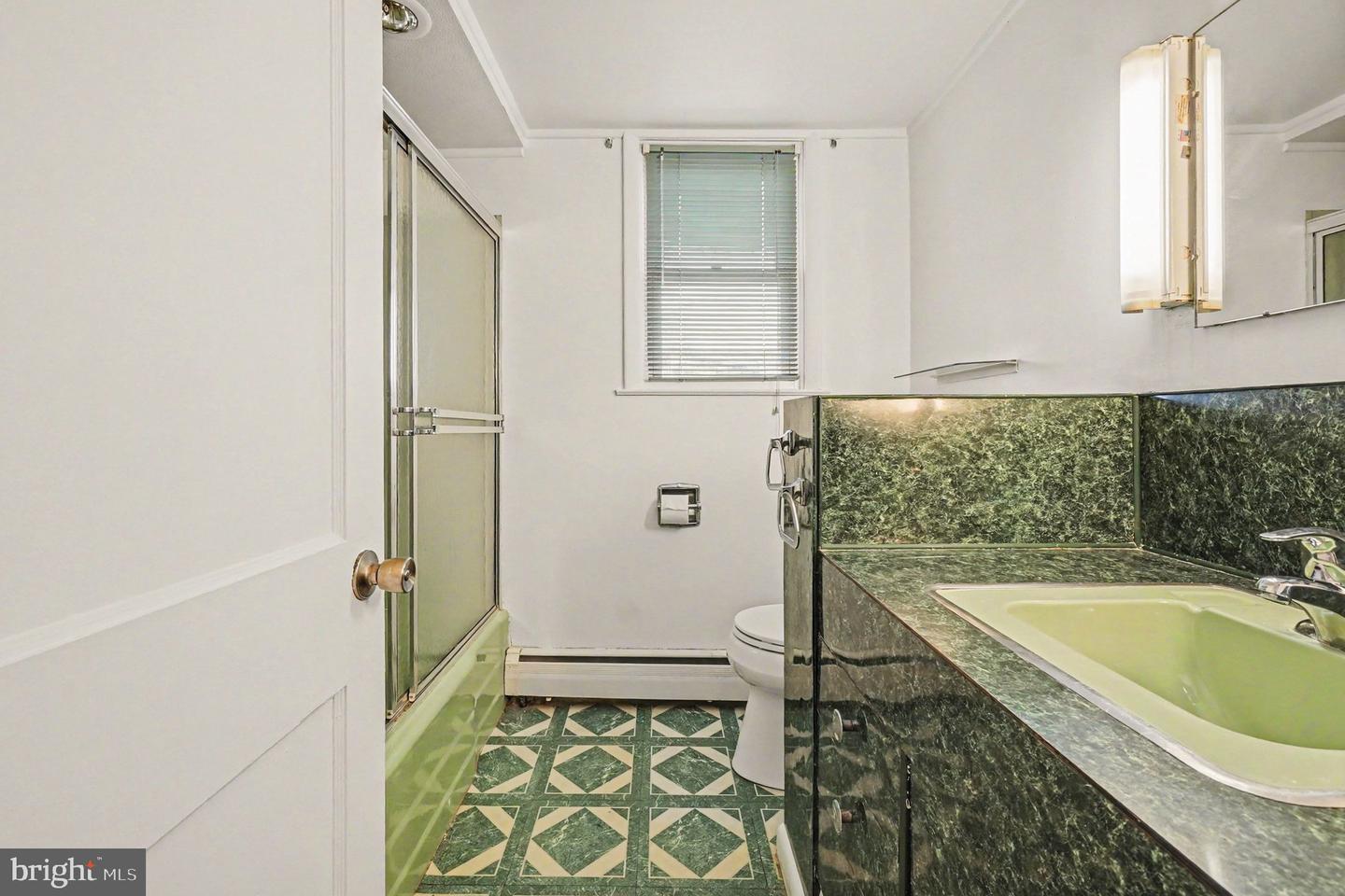 801 Lafayette St Property Photo 24