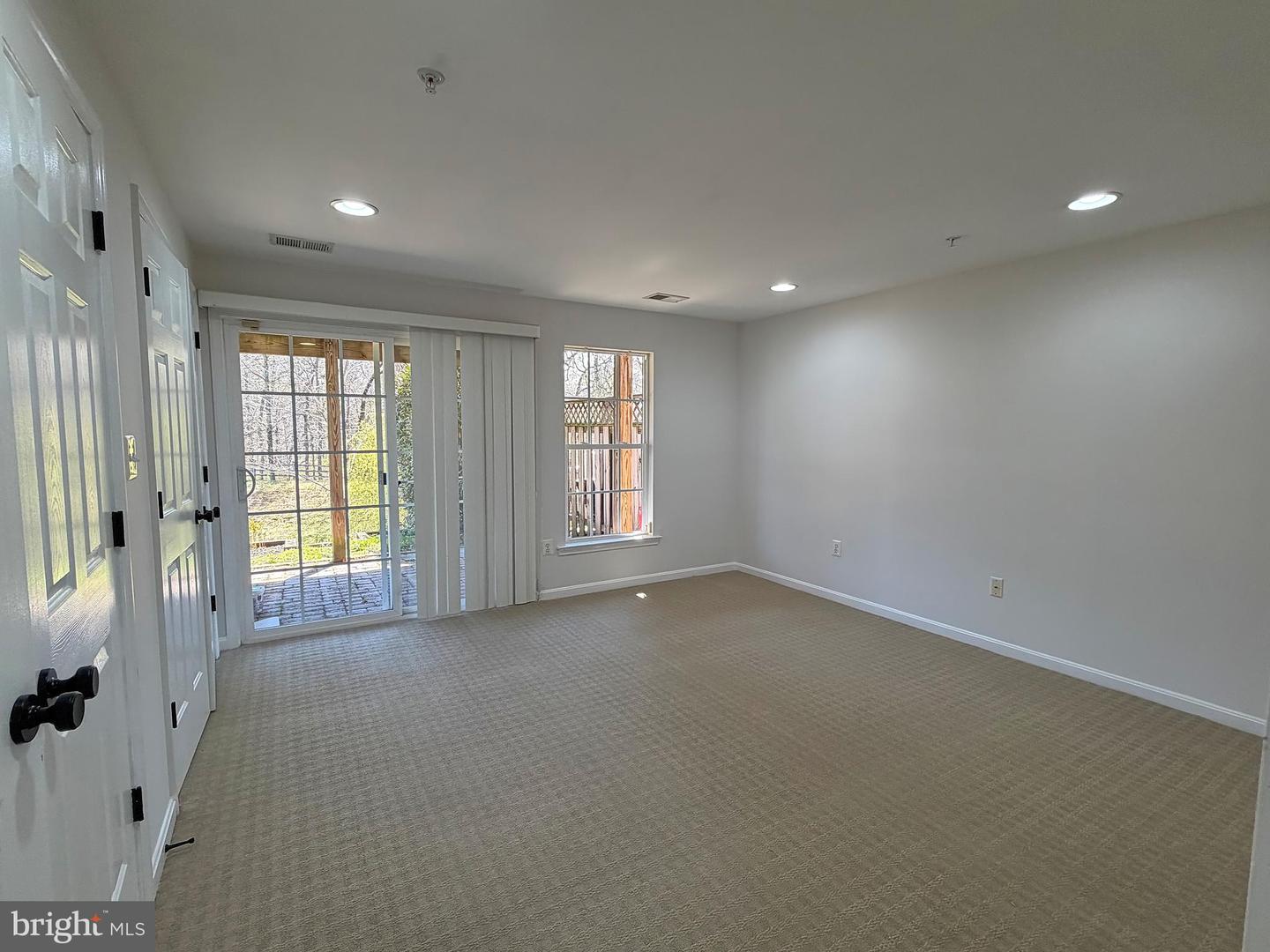 1816 Graymount Way Property Photo 18